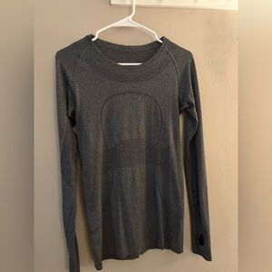 Lululemon swiftly tech long sleeve grey